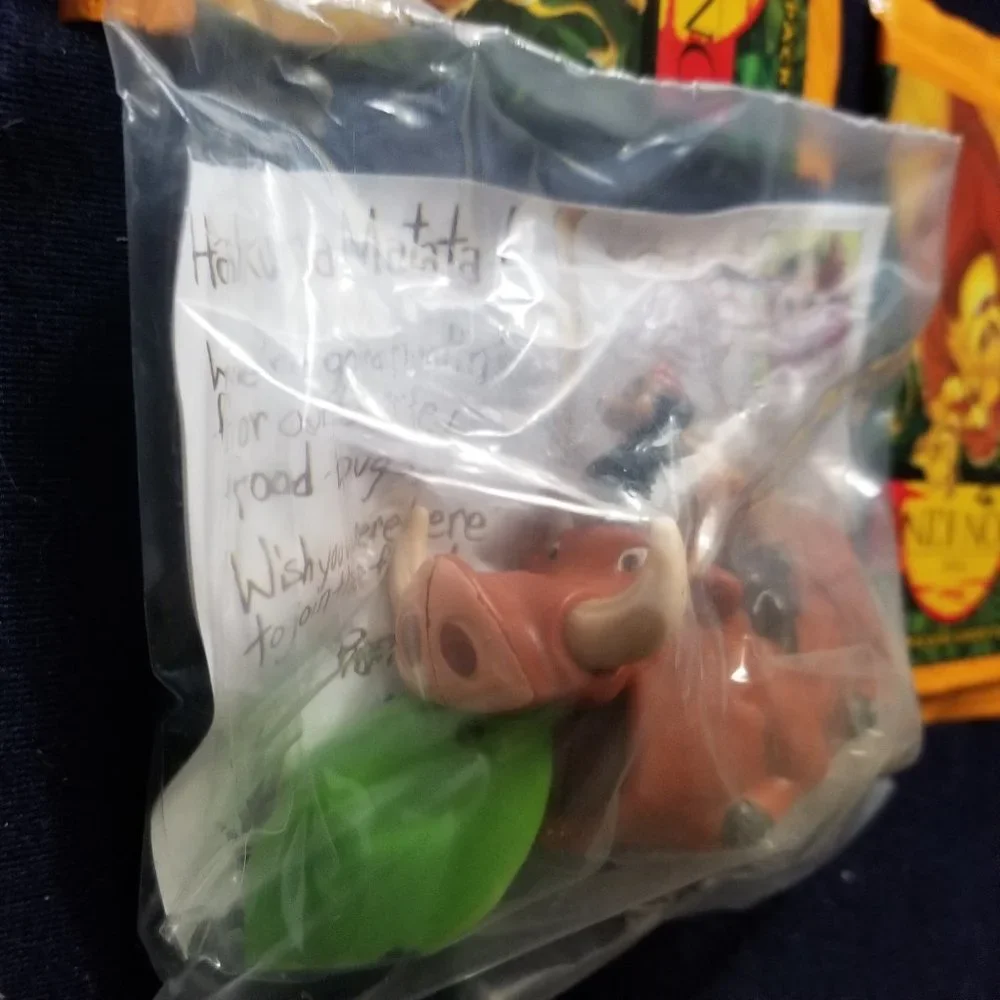 NIB NWOT 90s Lion King trading cards and toy - Picture 4 of 4